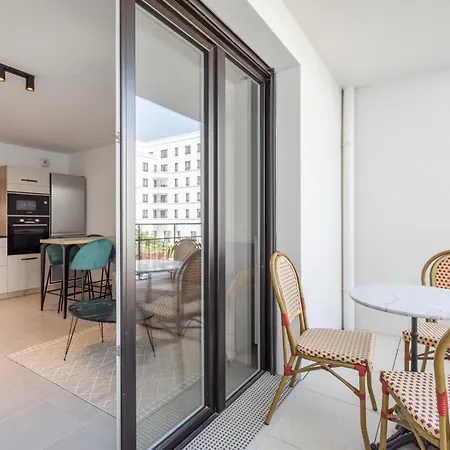 Appartement Dans Le Pre By Plaza Chessy (Seine-et-Marne)